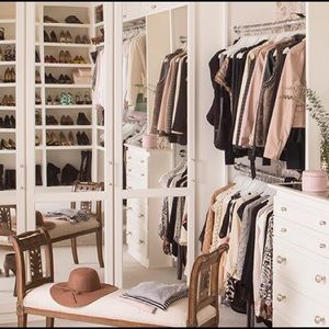 Meet your Posher, Finding Chic